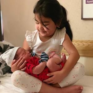 Meet your Posher, Saima